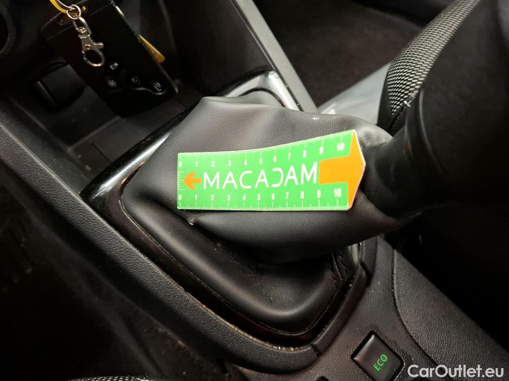  Renault  Clio RENAULT  5p Berline Business TCe 90 - 18 #38