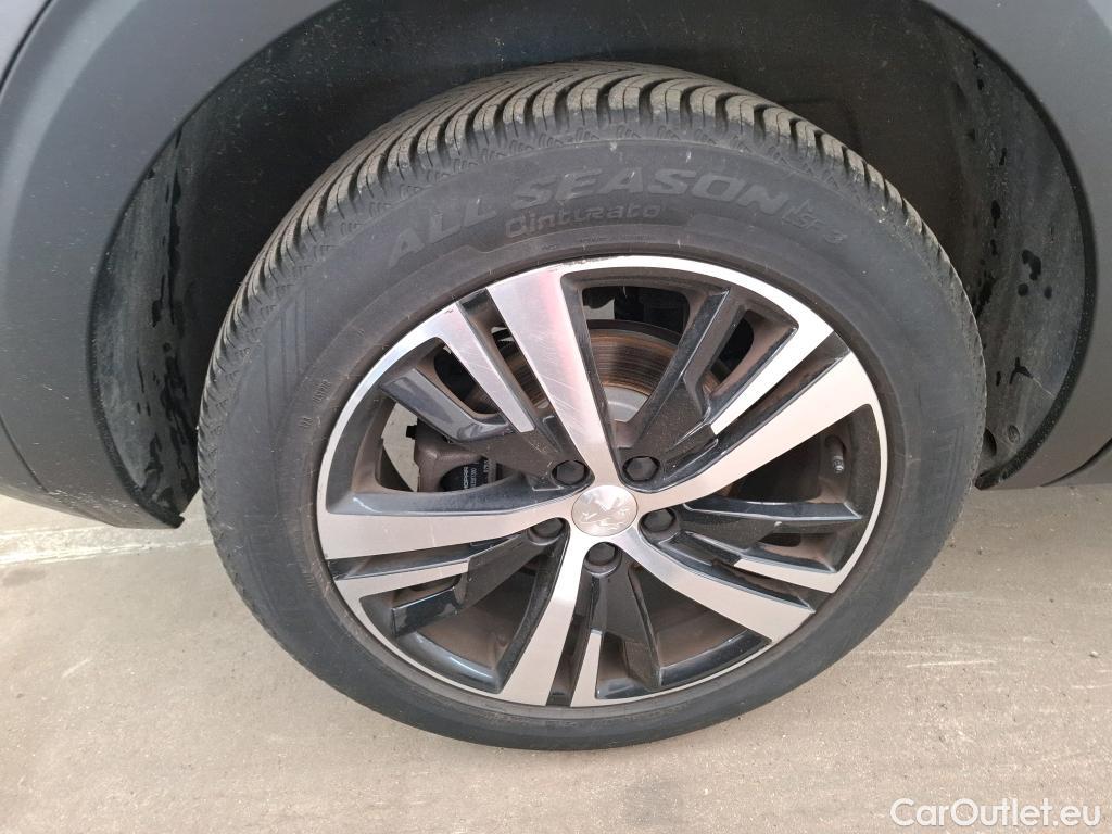  Peugeot  5008  GT 1.2 PureTech 130CV BVA8 7 Sieges E6d #20