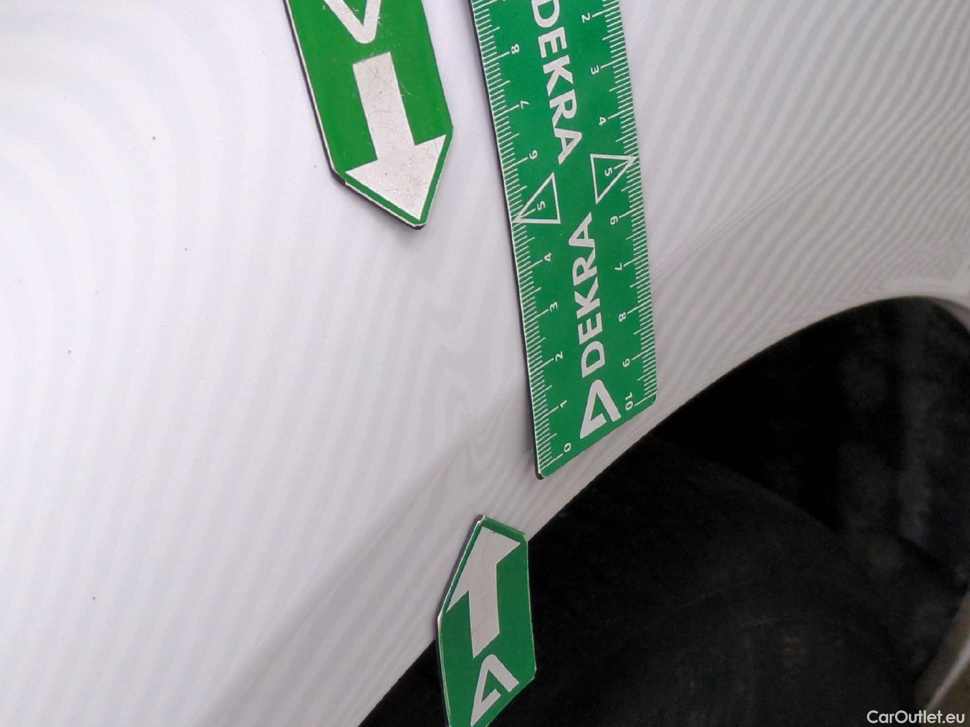  Peugeot  308  Premium Pack 1.5 HDi 130CV BVM6 E6dT #20