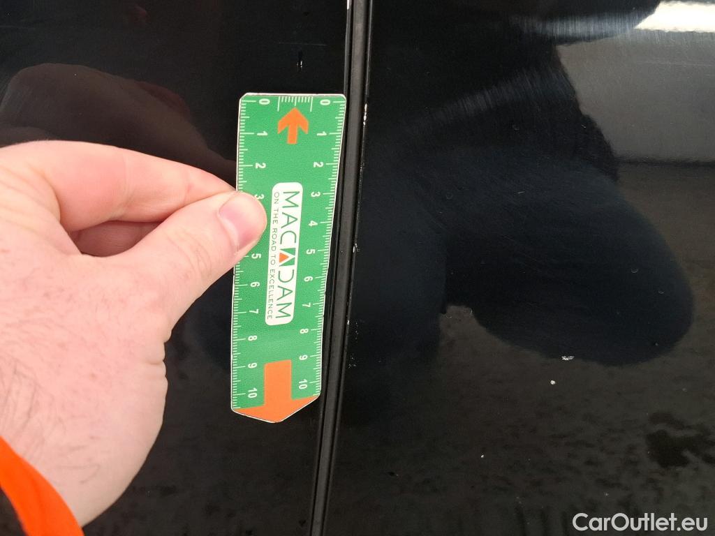  Mini  Cooper MINI Mini / 2014 / 5P / Berline  Edition Greenwich 136 ch BVA7 #24