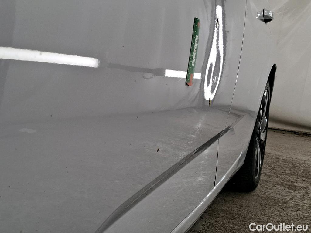  Peugeot  308 PEUGEOT  / 2021 / 5P / Berline PHEV 180 E-EAT8 ACTIVE PACK #4