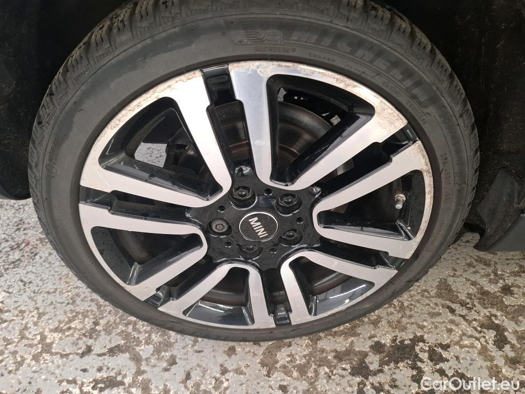  Mini  Cooper MINI Mini / 2014 / 5P / Berline  Edition Greenwich 136 ch BVA7 #56