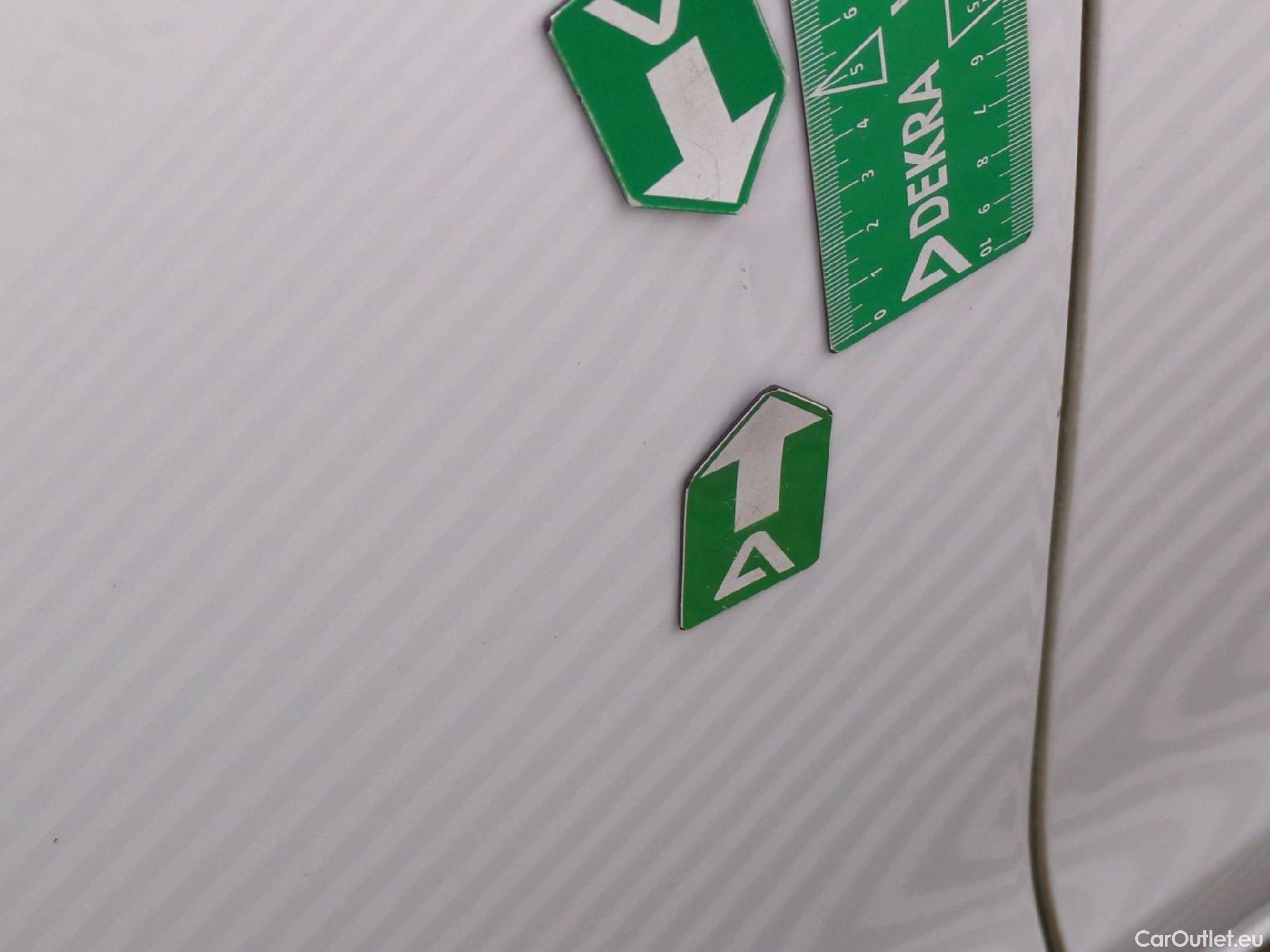  Peugeot  308  Premium Pack 1.5 HDi 130CV BVM6 E6dT #33