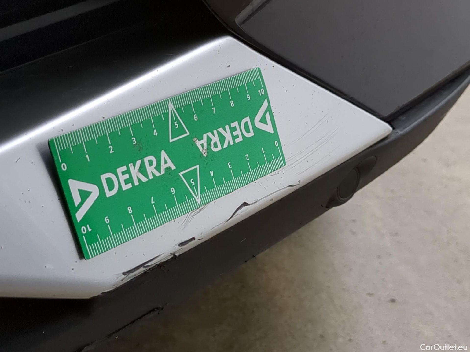  Peugeot  3008  Active Business 1.5 HDi 130CV BVA8 E6d #25