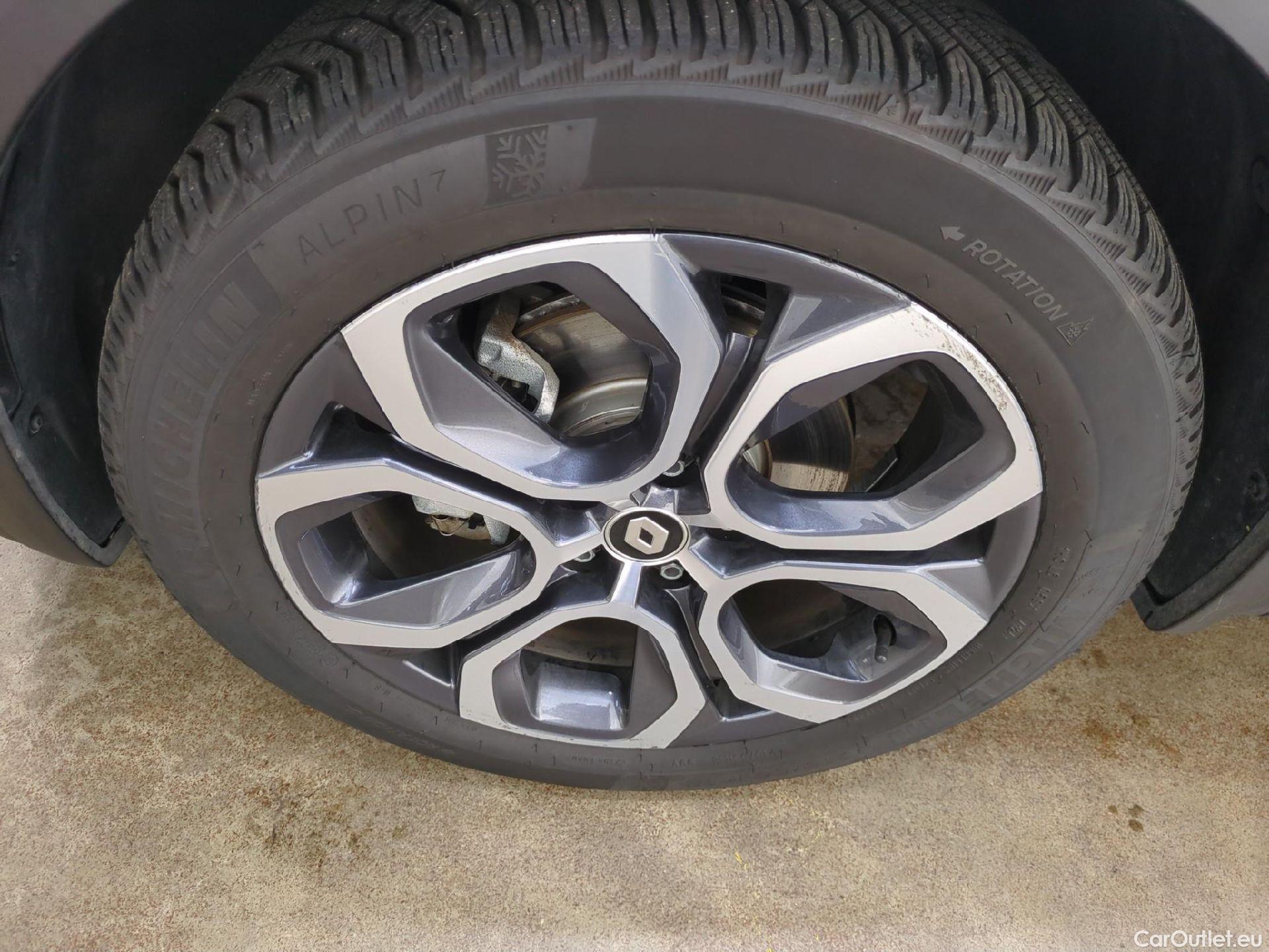  Renault  Captur RENAULT  / 2019 / 5P / SUV techno E-Tech hybride rechargeable 160 #6