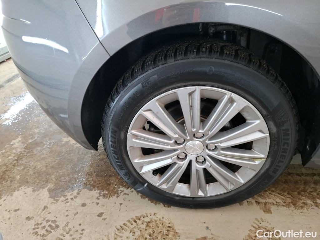  Peugeot  308  Allure 1.2 PureTech 130CV BVA8 E6d #48