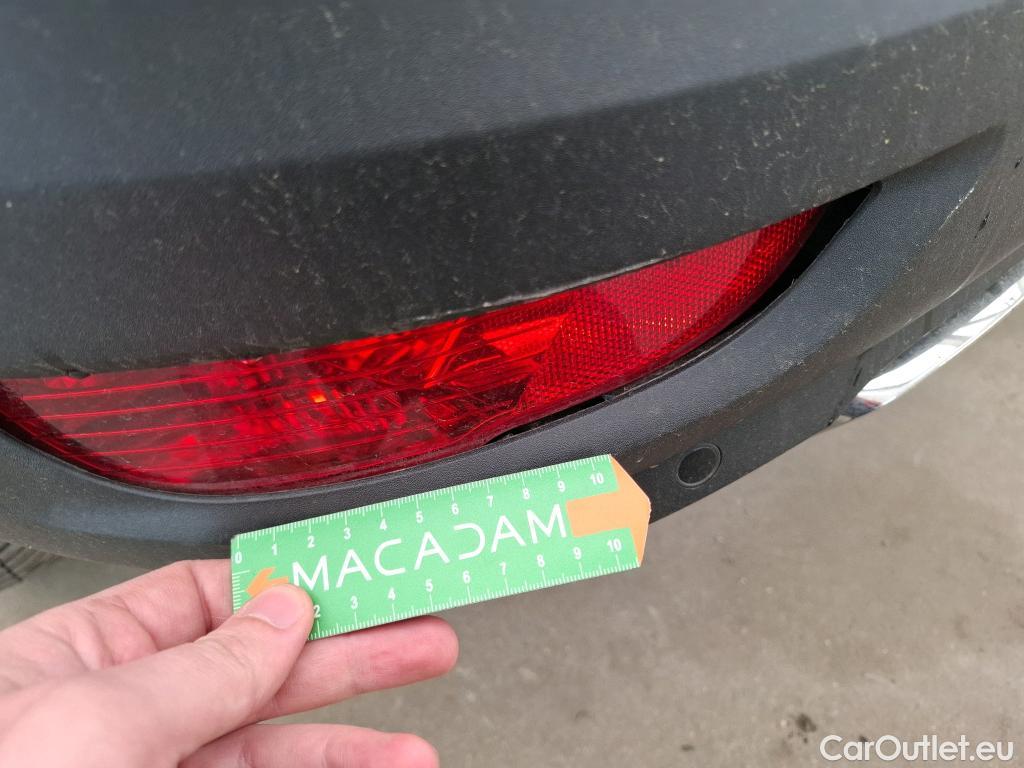  Peugeot  5008  GT 1.2 PureTech 130CV BVA8 7 Sieges E6d #26