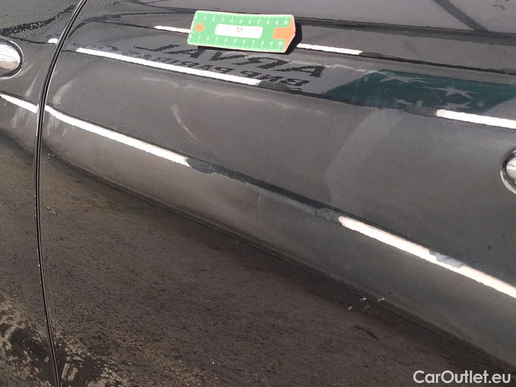  Mini  Cooper MINI Mini / 2014 / 5P / Berline  Edition Greenwich 136 ch BVA7 #37