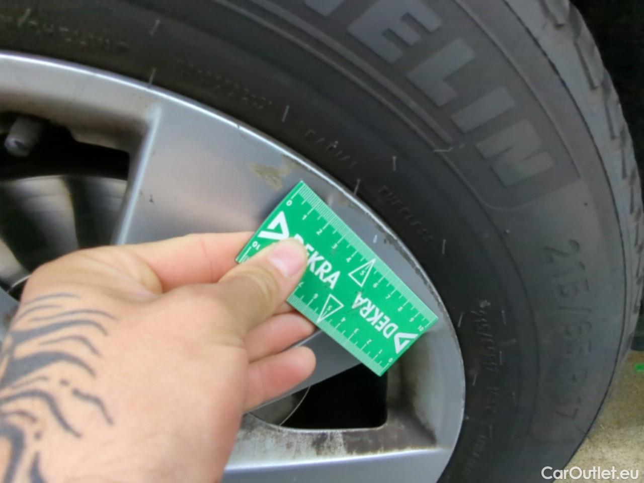  Peugeot  3008  Active Business 1.5 HDi 130CV BVA8 E6d #14