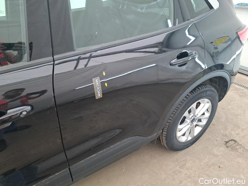  Ford  Kuga FORD  / 2019 / 5P / SUV 2.5 190 hybrid Flexifuel Pshift Titanium #1