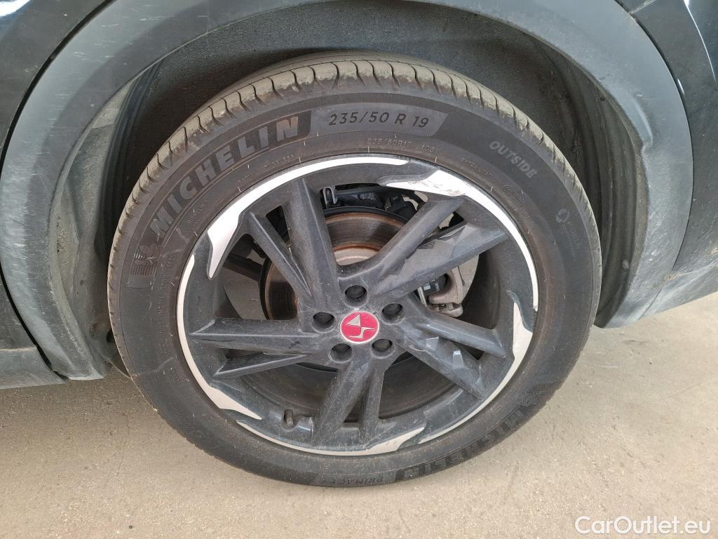  DS  DS7 DS DS 7 Crossback 2017 5P  SUV ETENSE 4x4 300 PERFORMANCE Line  #2