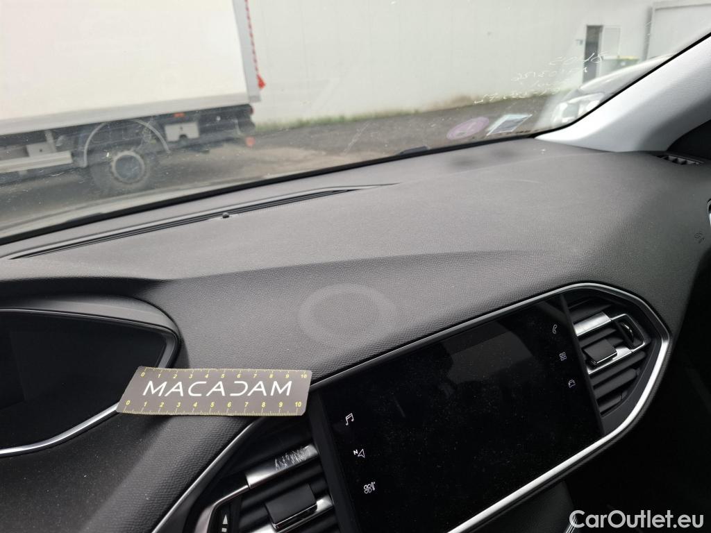  Peugeot  308  Allure 1.2 PureTech 130CV BVA8 E6d #74