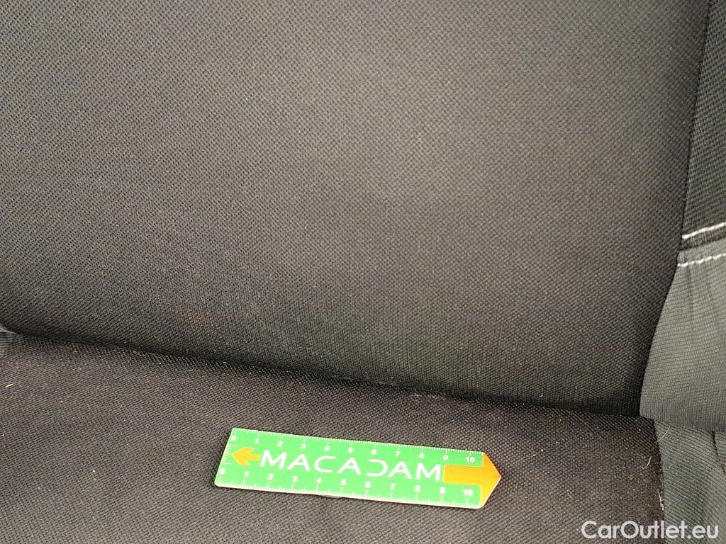  Renault  Clio RENAULT  5p Berline Business TCe 90 - 18 #70