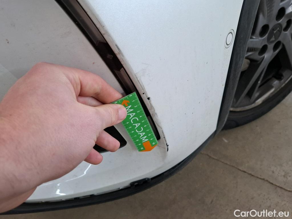  DS  DS7 7 Crossback Grand Chic 1.5 BlueHDi 130CV BVA8 E6d #29