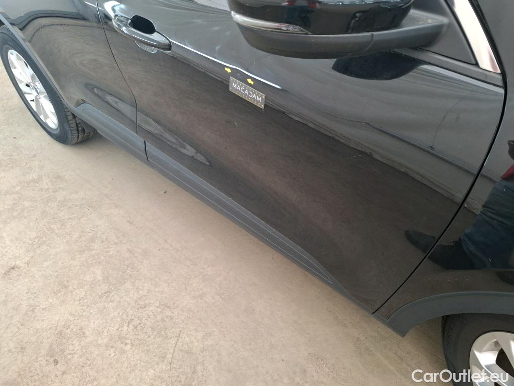  Ford  Kuga FORD  / 2019 / 5P / SUV 2.5 190 hybrid Flexifuel Pshift Titanium #5