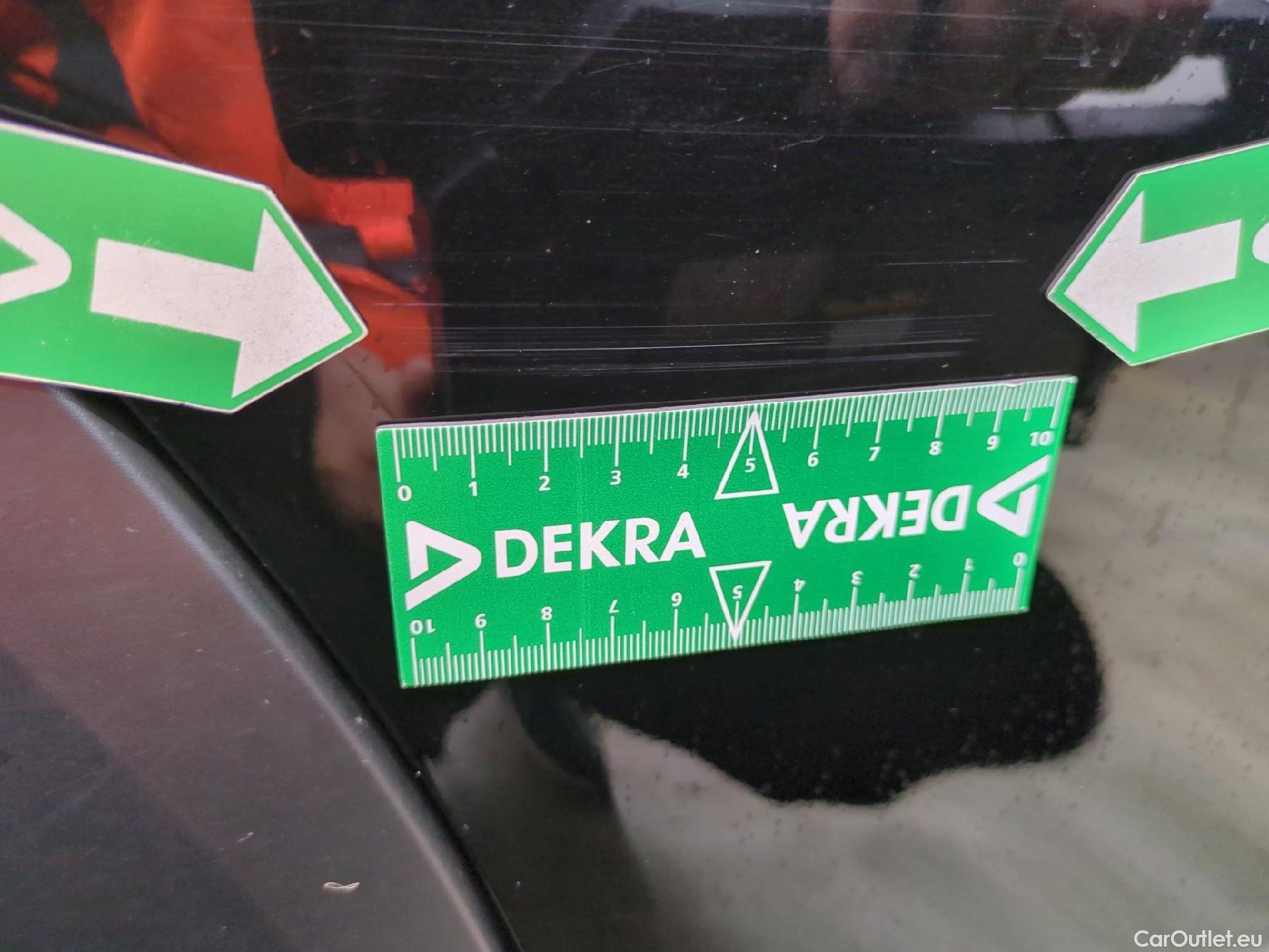  Citroen  C4 CITROEN  X / 2022 / 4P / Berline PureTech 130 S&S EAT8 Feel Pack #15