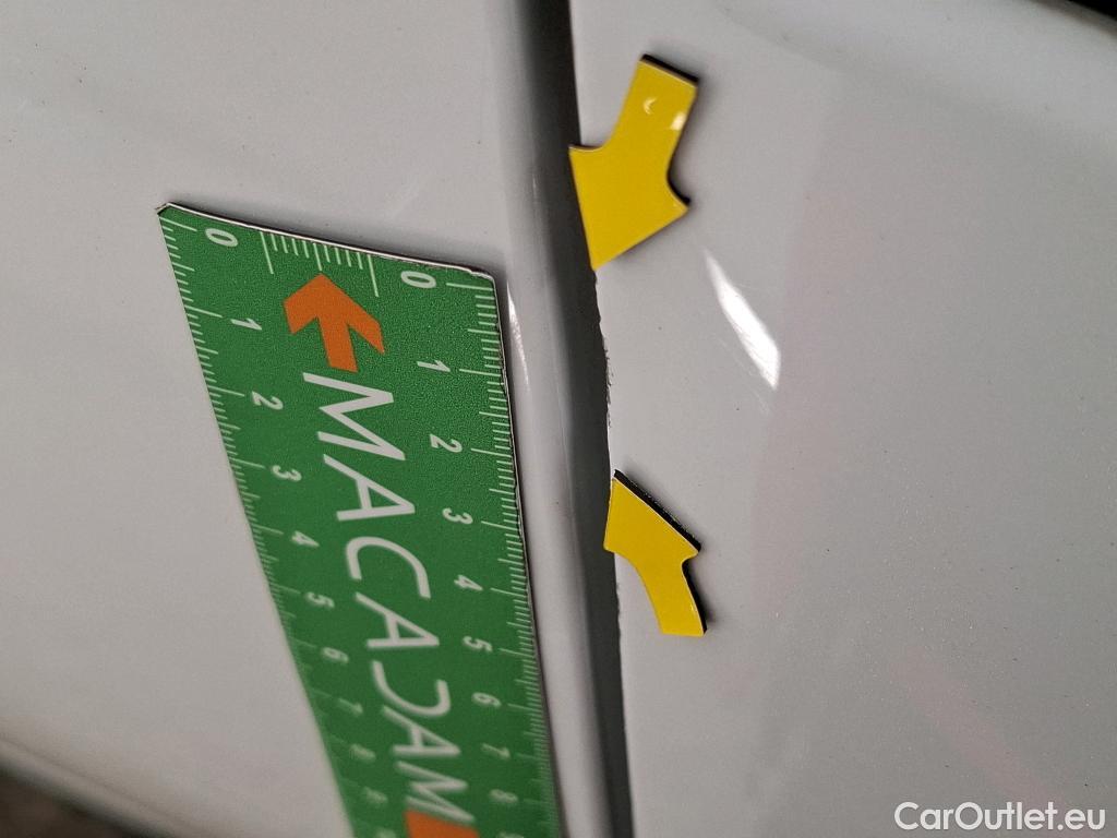  Renault  Clio RENAULT  5p Berline Business TCe 90 - 18 #8