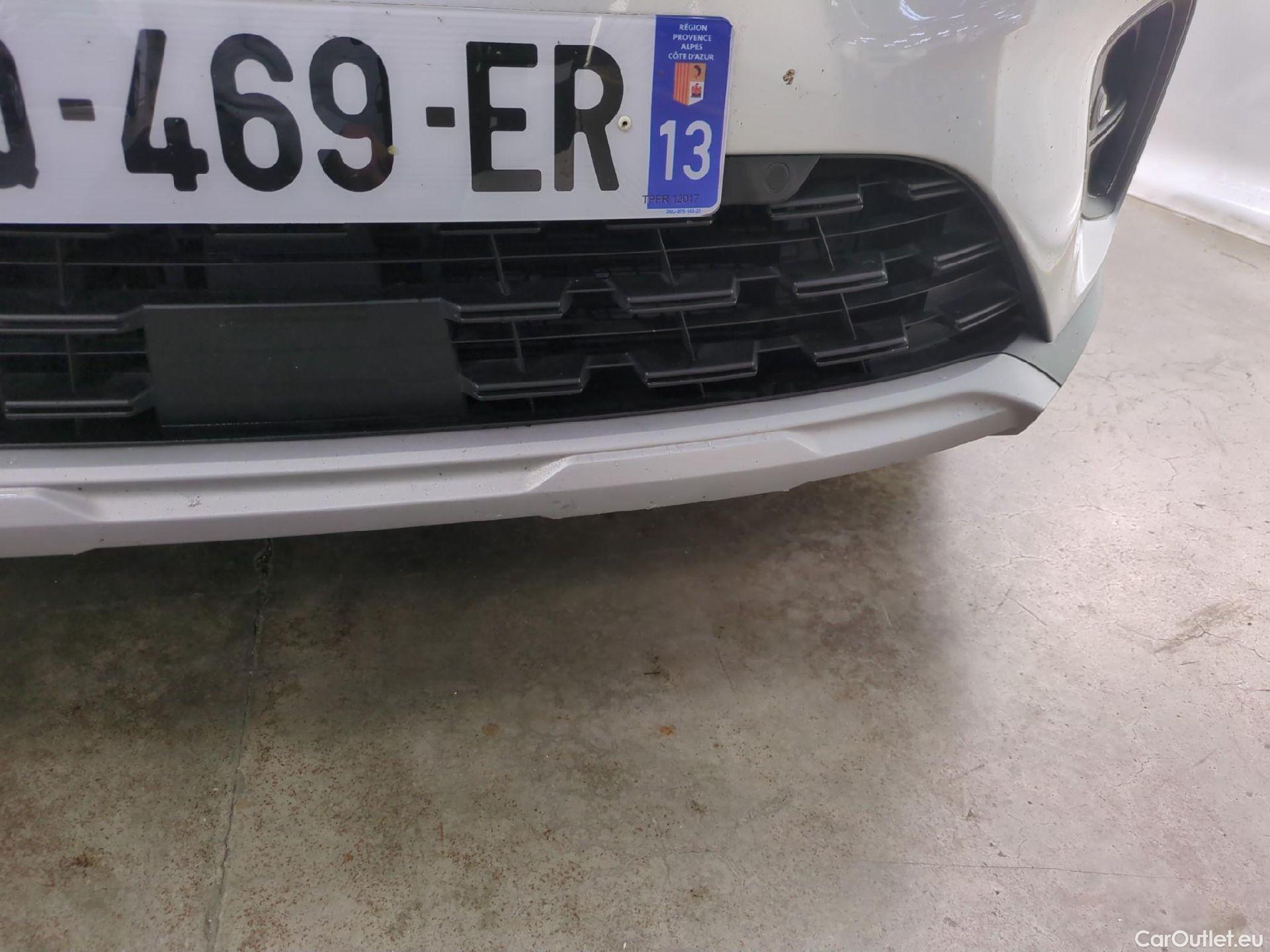  Renault  Captur RENAULT  / 2019 / 5P / SUV techno E-Tech hybride rechargeable 160 #19