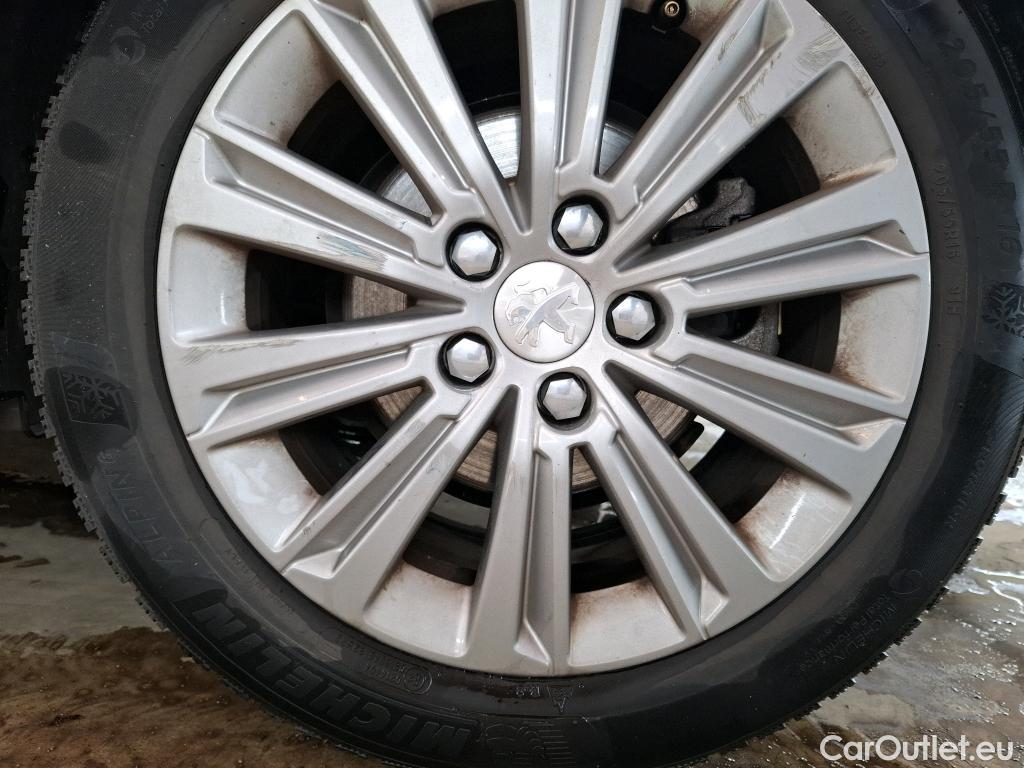  Peugeot  308  Allure 1.2 PureTech 130CV BVA8 E6d #61