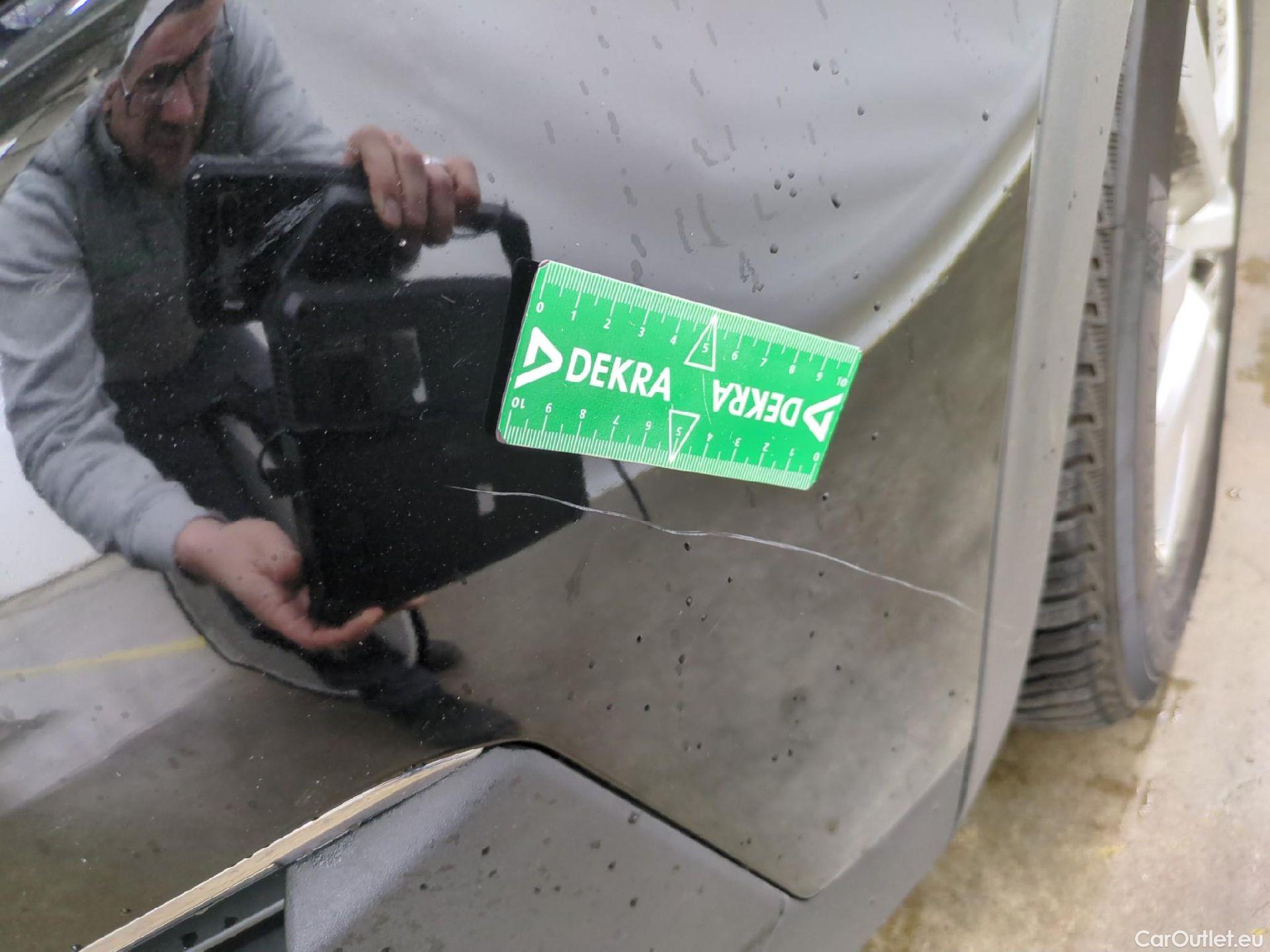  Peugeot  5008  Active Business 1.2 PureTech 130CV BVA8 E6dT #12