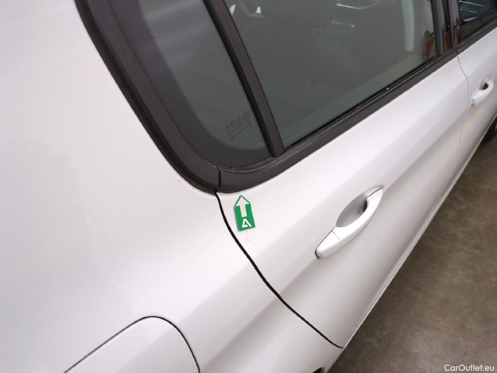  Peugeot  308  Premium Pack 1.5 HDi 130CV BVM6 E6dT #25