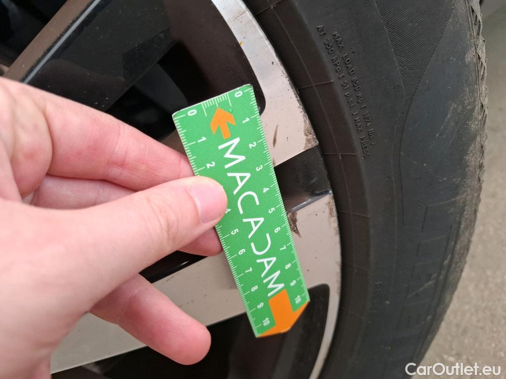  Peugeot  5008  GT 1.2 PureTech 130CV BVA8 7 Sieges E6d #18