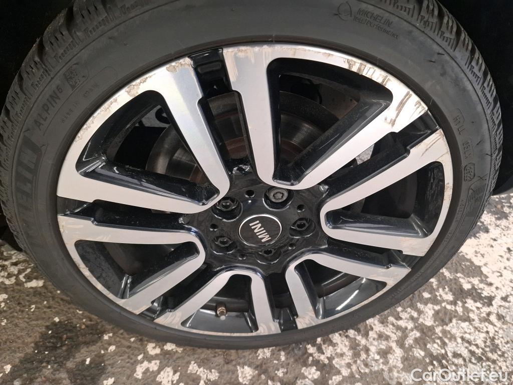  Mini  Cooper MINI Mini / 2014 / 5P / Berline  Edition Greenwich 136 ch BVA7 #59