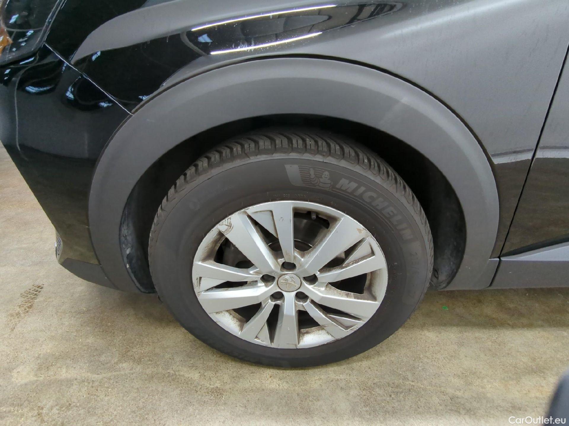  Peugeot  3008  Active Business 1.5 HDi 130CV BVA8 E6d #13