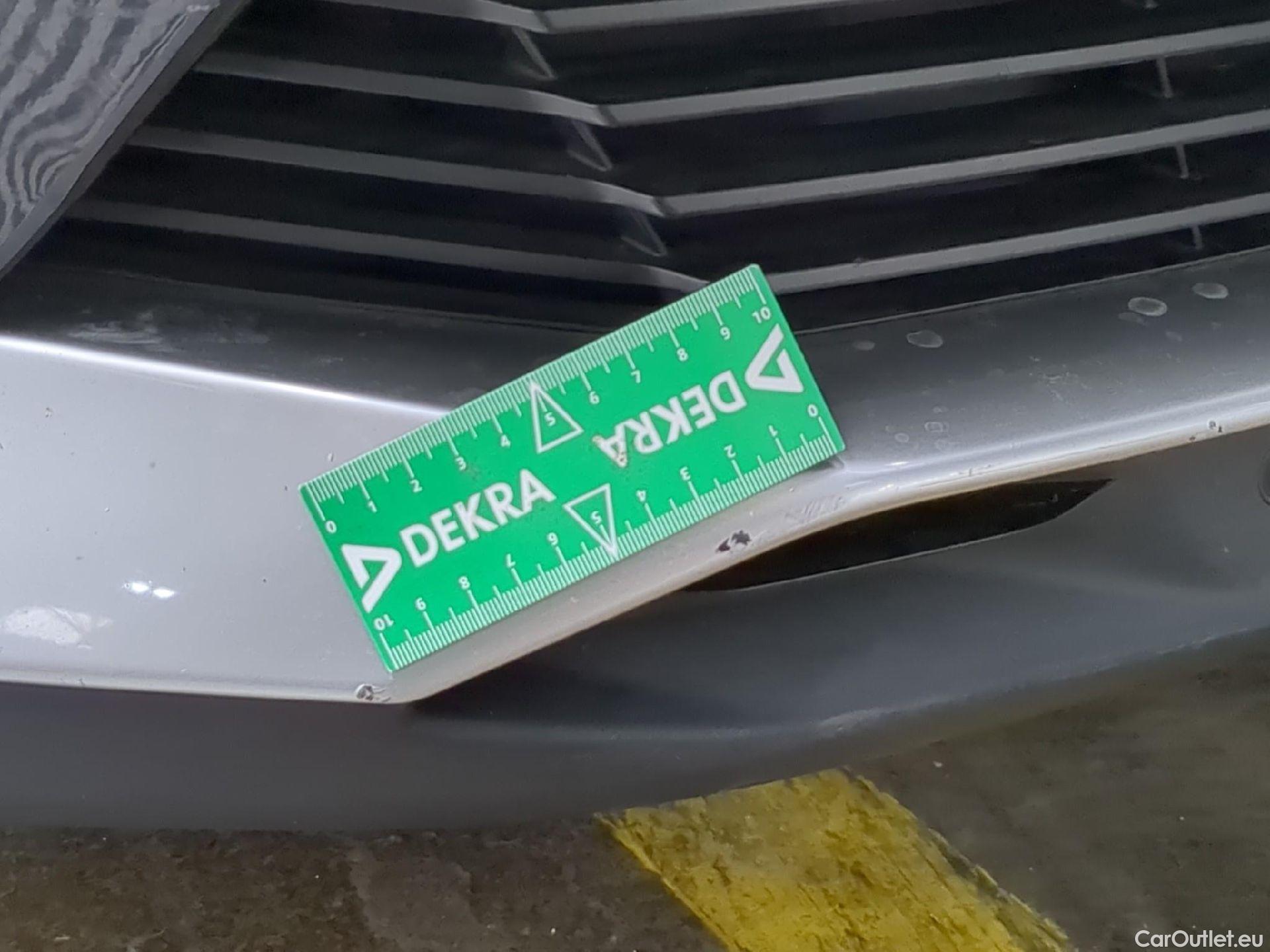  Peugeot  3008  Active Business 1.5 HDi 130CV BVA8 E6d #24