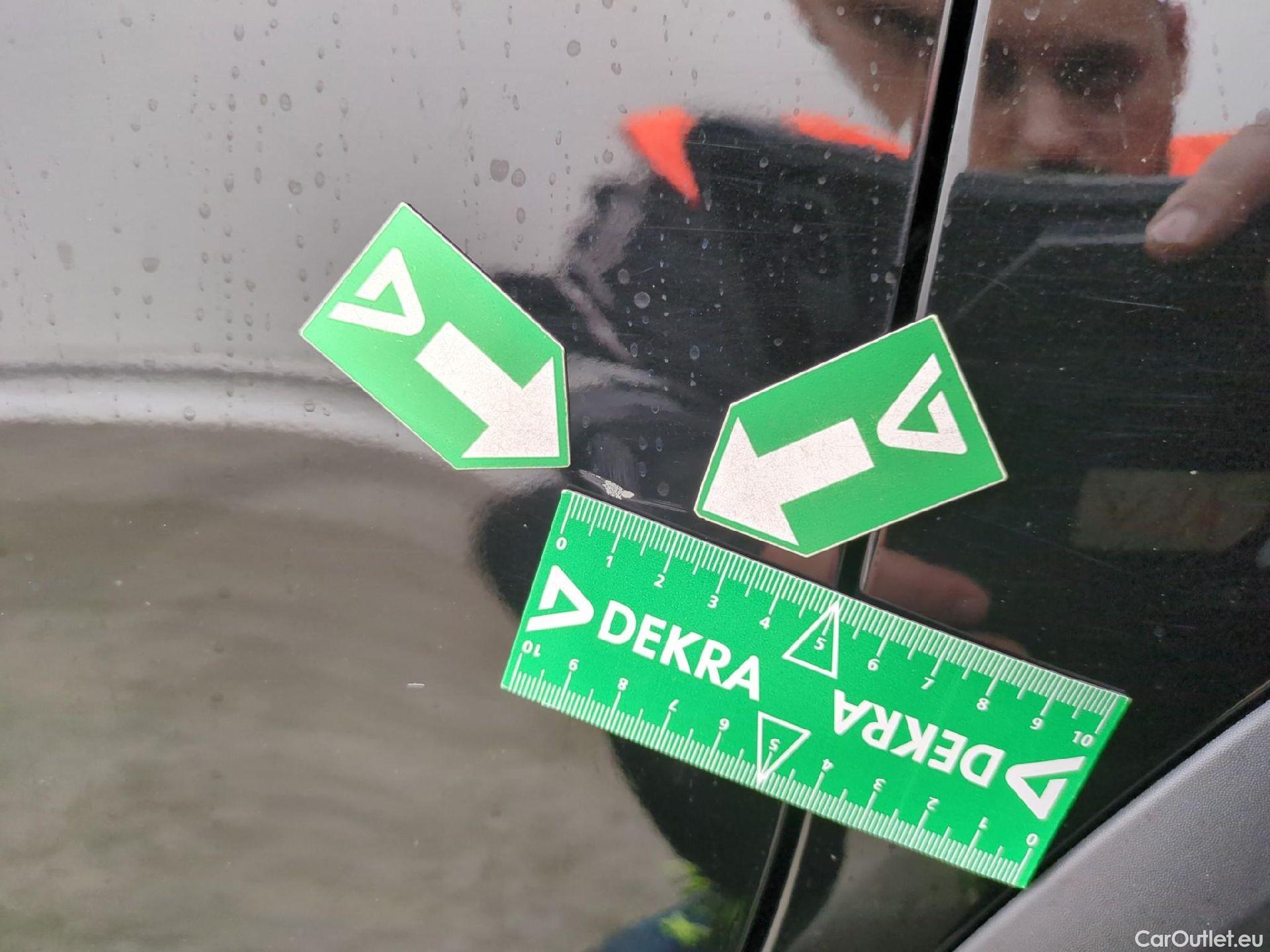  Citroen  C4 CITROEN  X / 2022 / 4P / Berline PureTech 130 S&S EAT8 Feel Pack #11