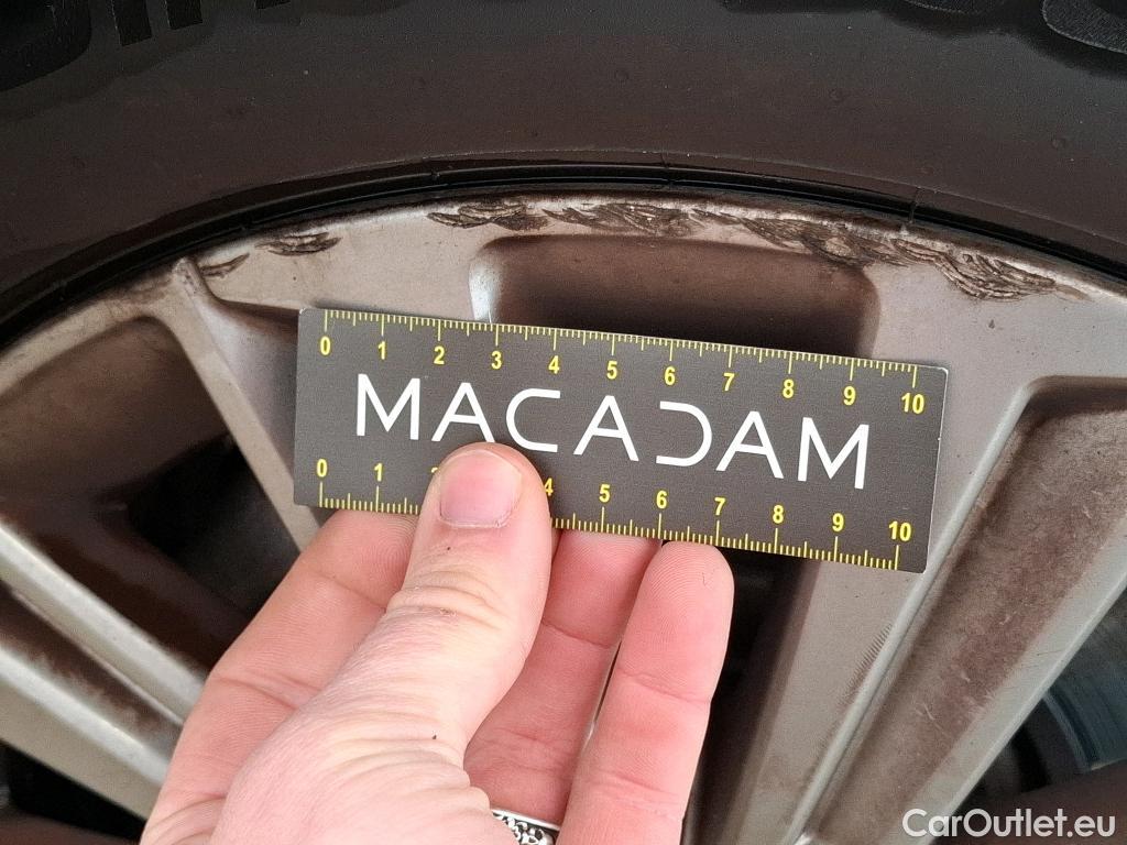  Peugeot  308  Allure 1.2 PureTech 130CV BVA8 E6d #38