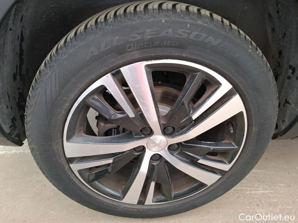  Peugeot  5008  GT 1.2 PureTech 130CV BVA8 7 Sieges E6d #21