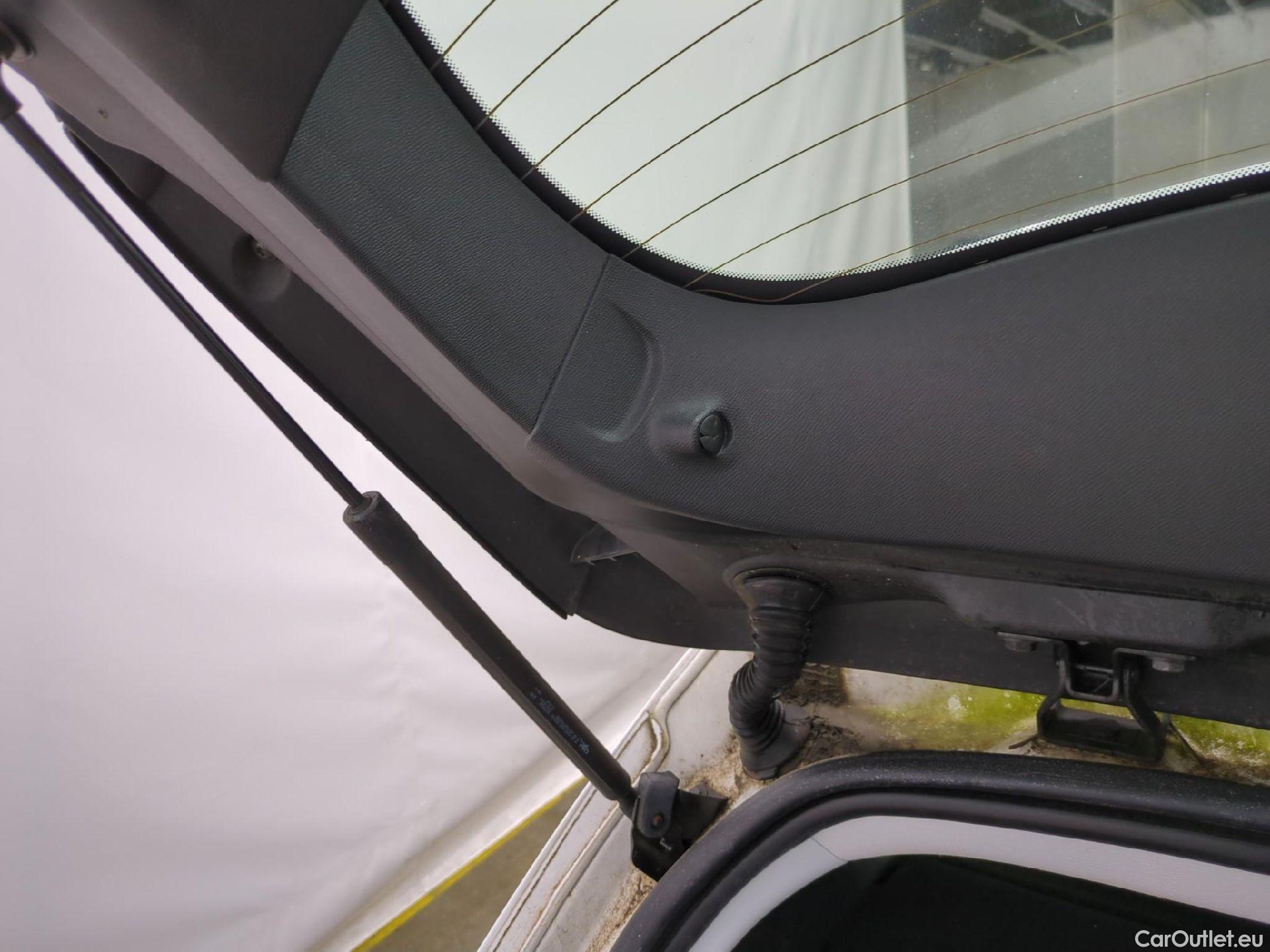  Peugeot  308  Premium Pack 1.5 HDi 130CV BVM6 E6dT #8