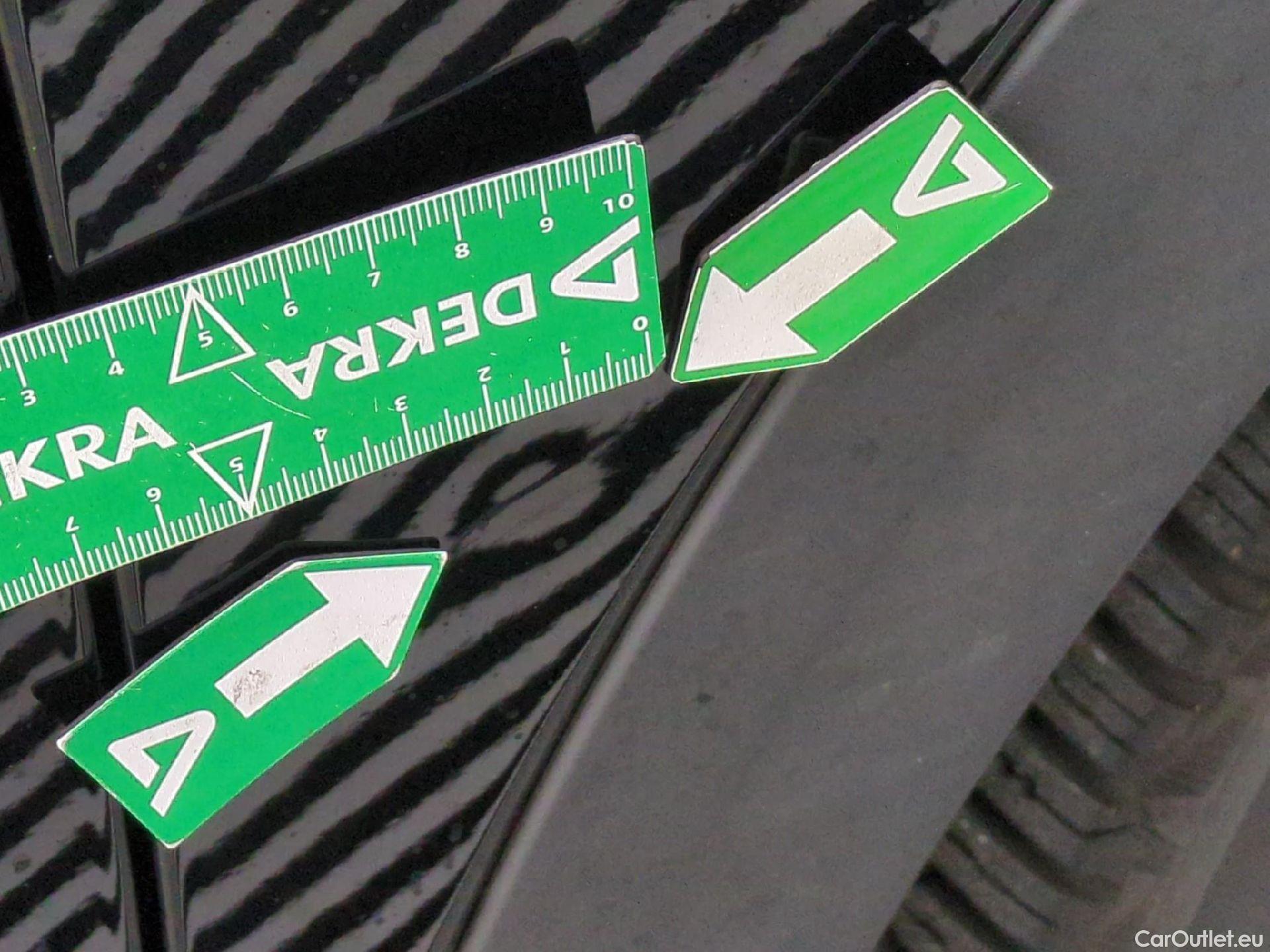  Peugeot  5008  Active Business 1.2 PureTech 130CV BVA8 E6dT #9