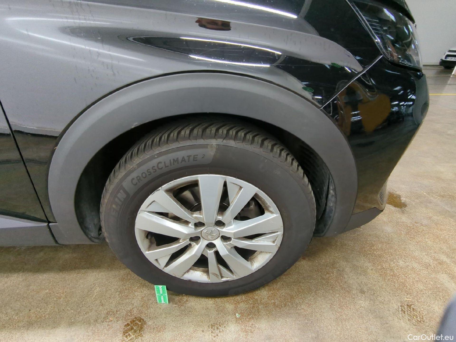  Peugeot  3008  Active Business 1.5 HDi 130CV BVA8 E6d #11