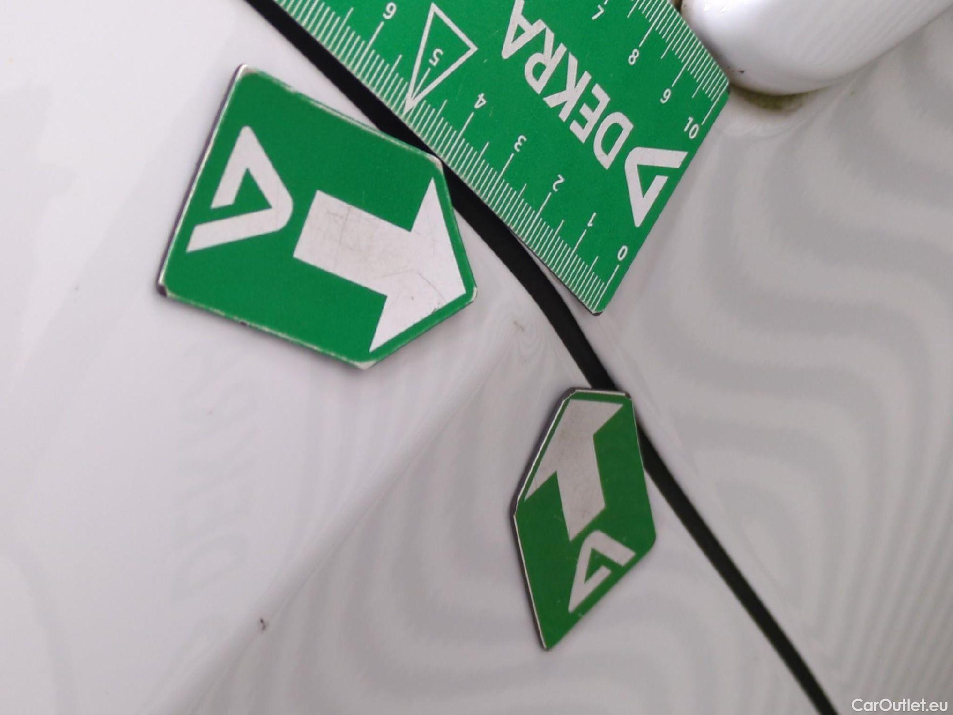  Peugeot  308  Premium Pack 1.5 HDi 130CV BVM6 E6dT #23