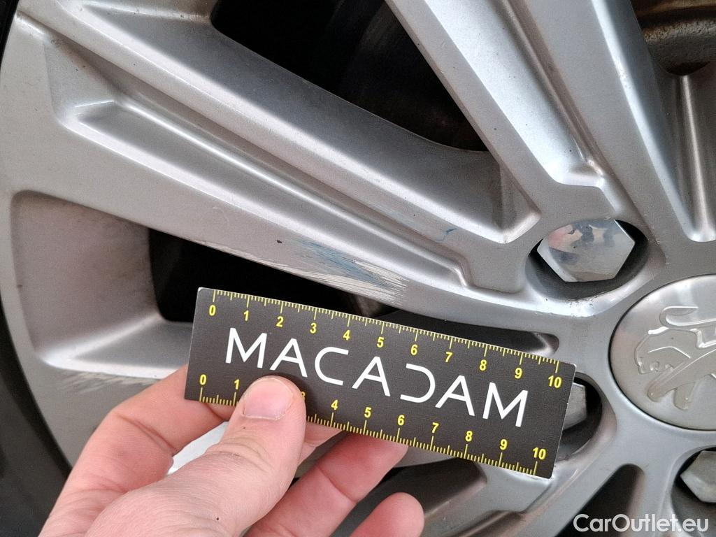  Peugeot  308  Allure 1.2 PureTech 130CV BVA8 E6d #57