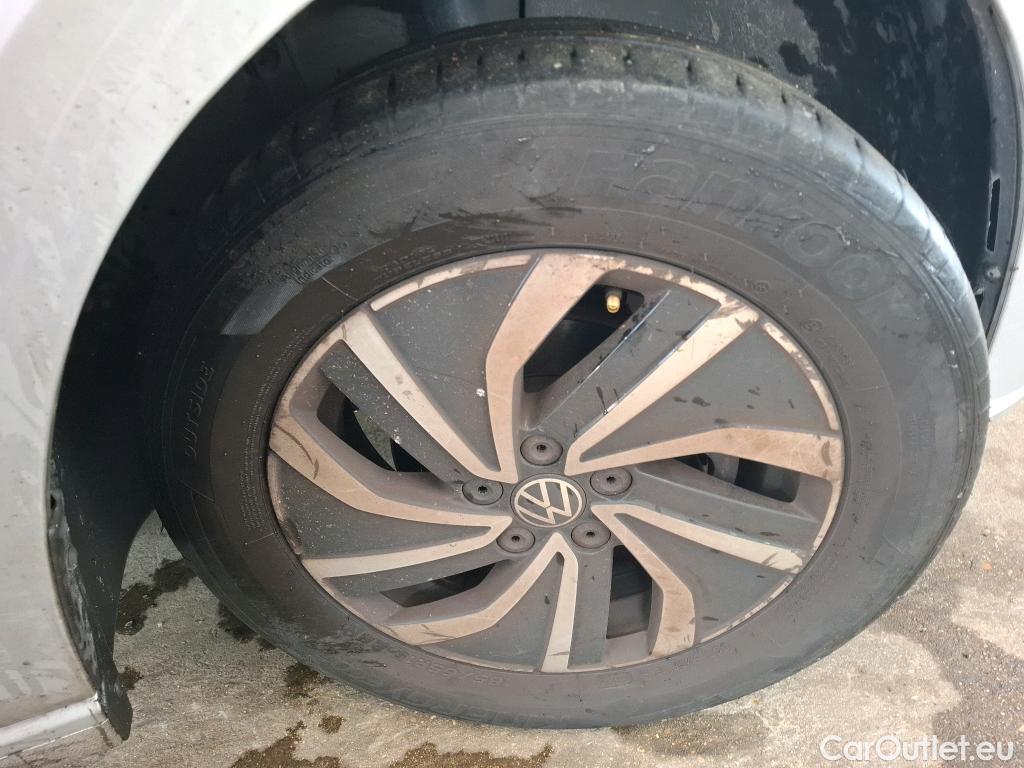  Volkswagen  Polo  VI Life Plus 1.0 TSI 95CV BVA7 E6d #23