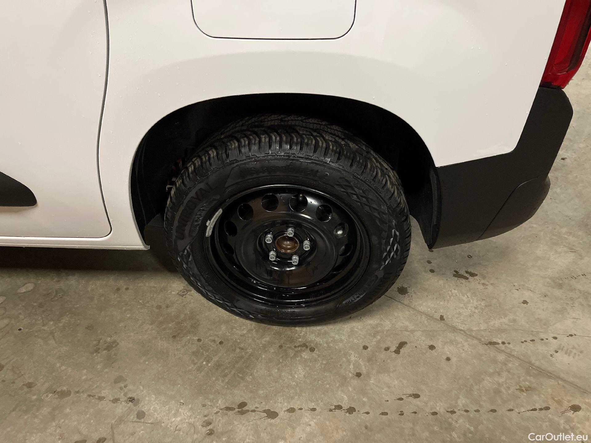  Citroen  Berlingo Citroën,  Mul '18 BEV, Citroën  Multispace Electric 50 kW/h Live  #3