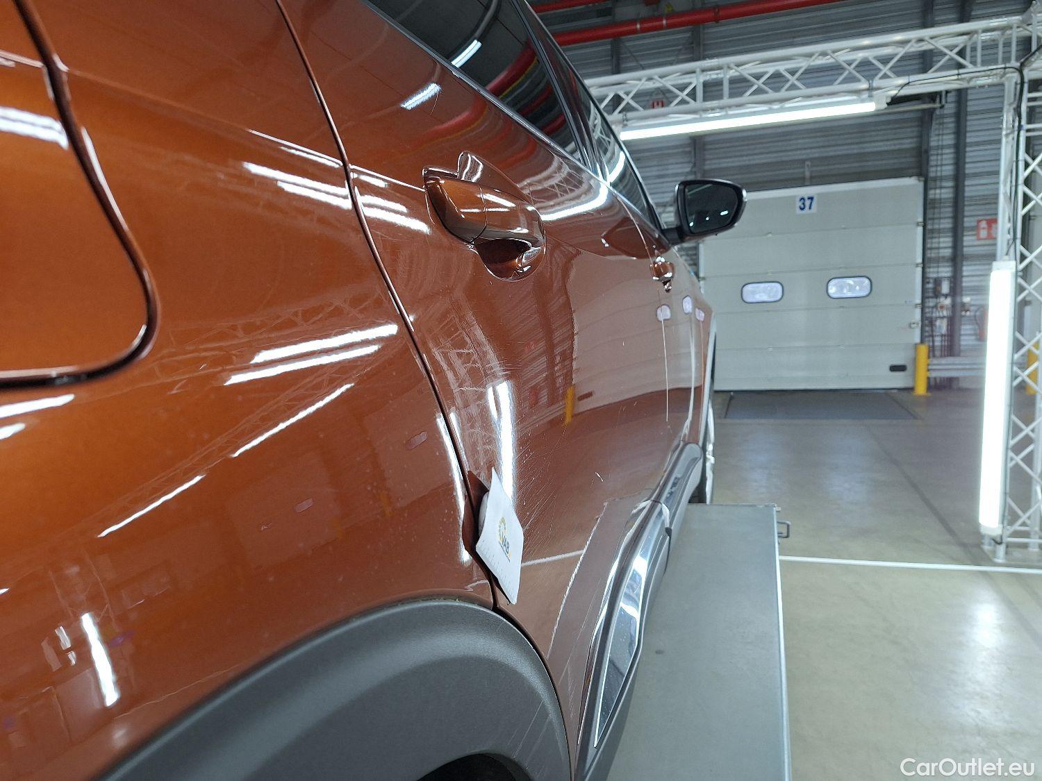  Peugeot  3008 Peugeot, 5008 FL'20, Peugeot 5008 1.5 BlueHDi 96kW S&S EAT8 Style 5d #15