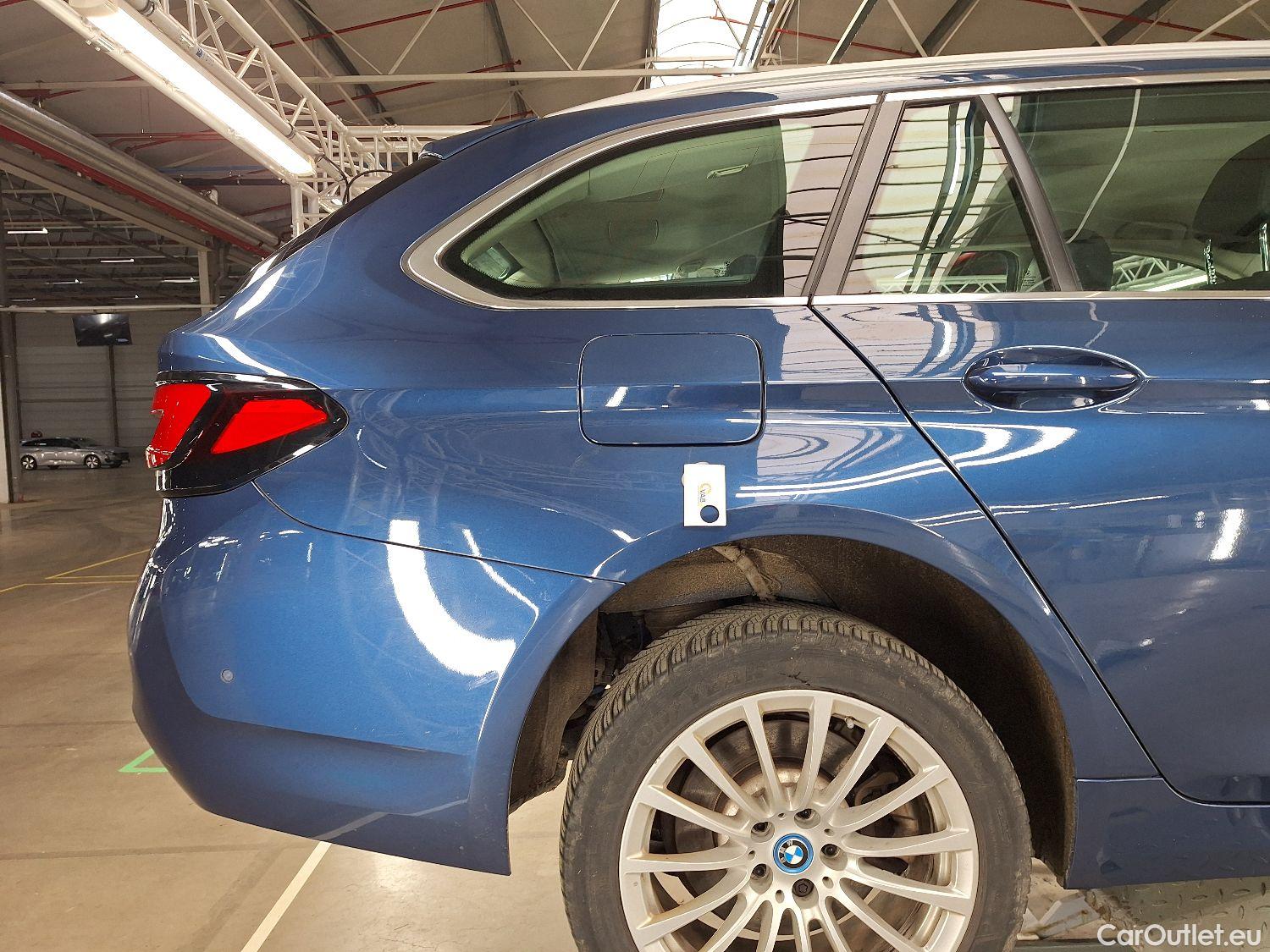  Bmw  Serie 5 BMW, 5-ser To FL'20 PHEV, BMW 5 Reeks Touring 530e Auto 5d #28