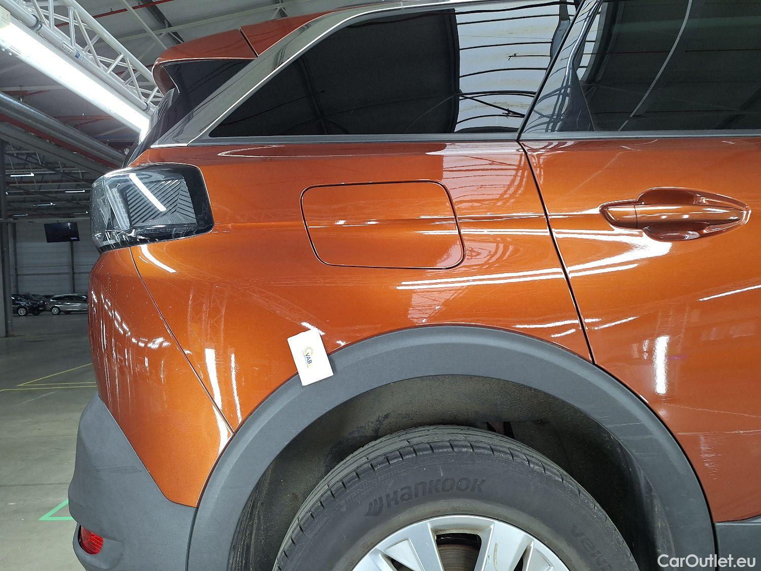  Peugeot  3008 Peugeot, 5008 FL'20, Peugeot 5008 1.5 BlueHDi 96kW S&S EAT8 Style 5d #24