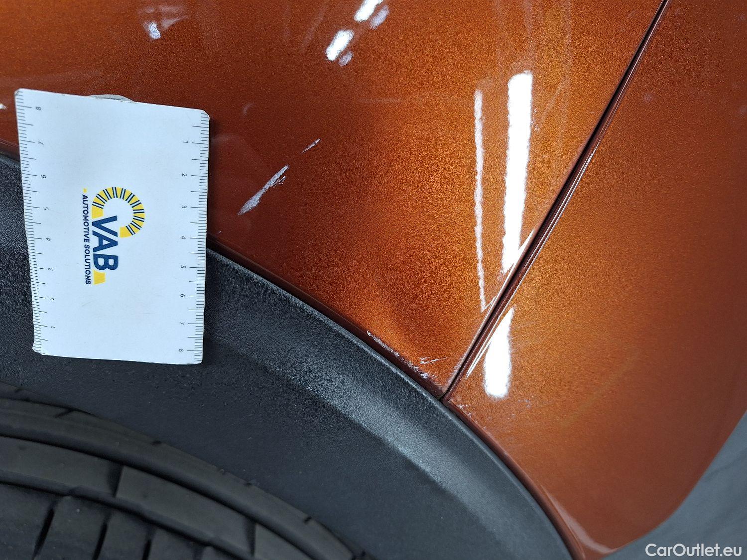  Peugeot  3008 Peugeot, 5008 FL'20, Peugeot 5008 1.5 BlueHDi 96kW S&S EAT8 Style 5d #28