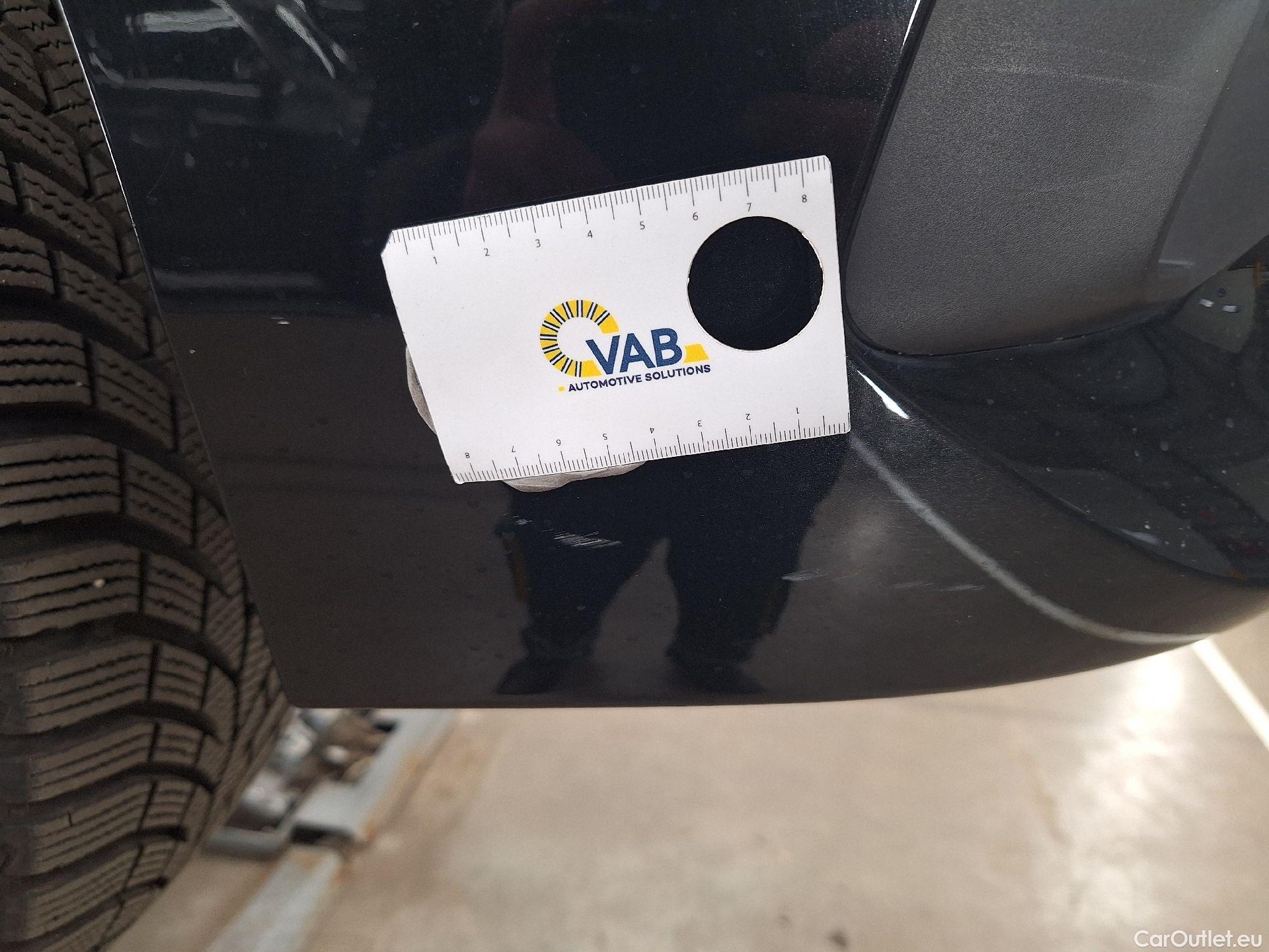  Bmw  Serie 2 BMW, 2-serie Gr.Coupé '19, BMW 2 Reeks Gran Coupé 216dA (85kW) 4d #28