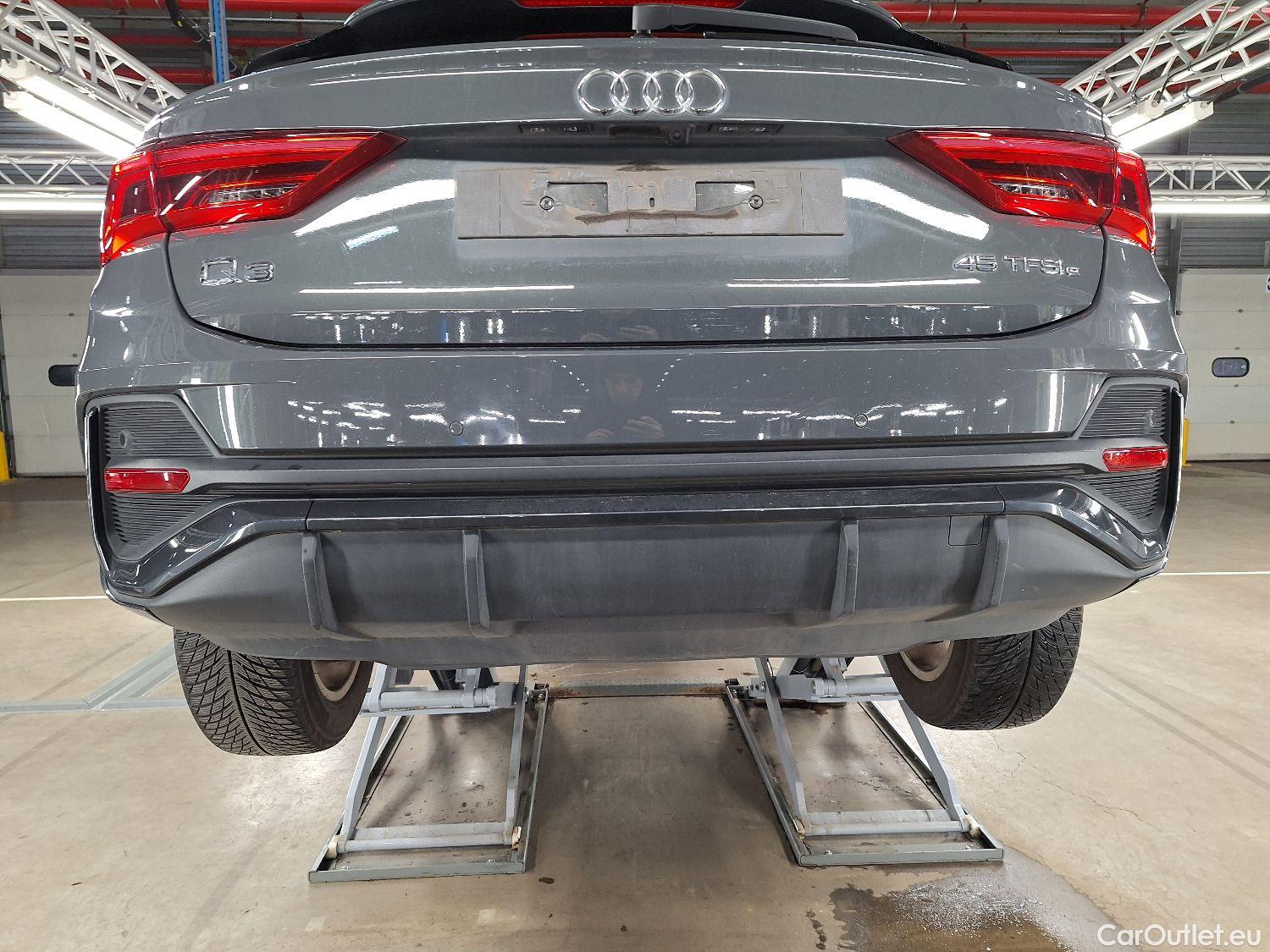  Audi  Q3 Audi,  SB '19 PHEV, Audi  Sportback 45 TFSI e S tronic 5d #14