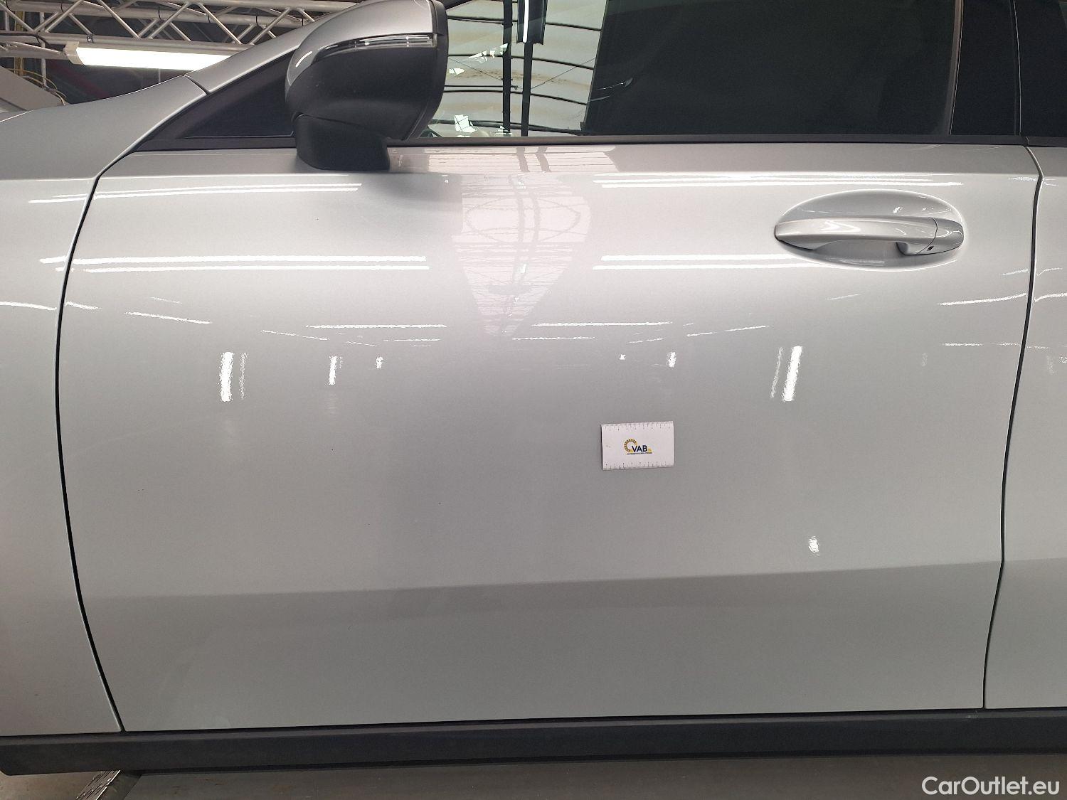  Mercedes  A-Klasse Mercedes, A-Class Berline '18, Mercedes-Benz  Limousine A 180d Business S #67