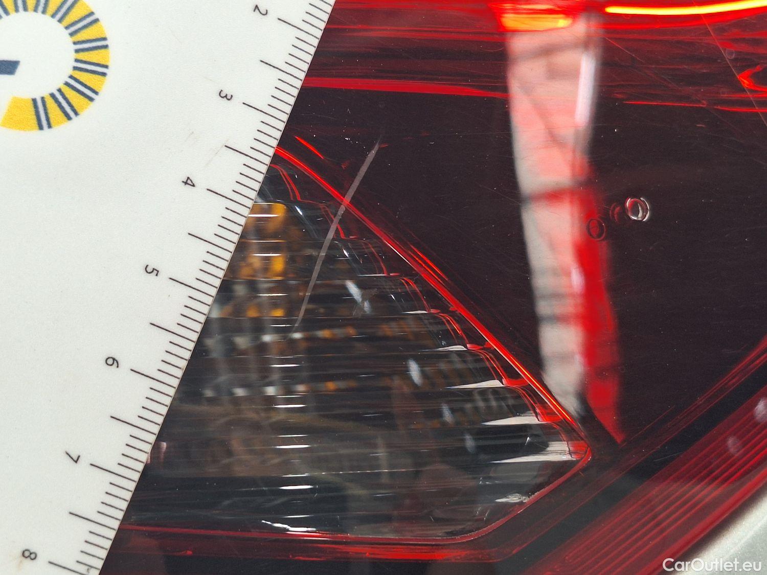  Mercedes  A-Klasse Mercedes, A-Class Berline '18, Mercedes-Benz  Limousine A 180d Business S #48