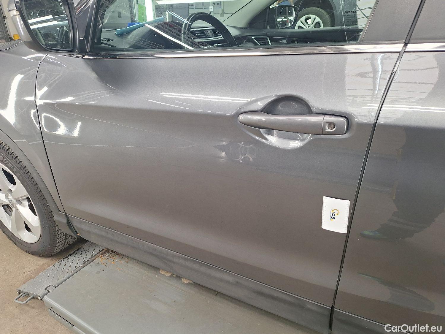  Nissan  Qashqai Nissan,  '17, Nissan  DIG-T 160 EVAPO DCT Urban Edition 5 #17