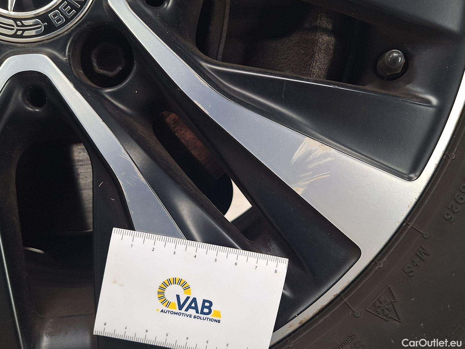  Mercedes  A-Klasse Mercedes, A-Class Berline '18, Mercedes-Benz  Limousine A 180d Business S #33