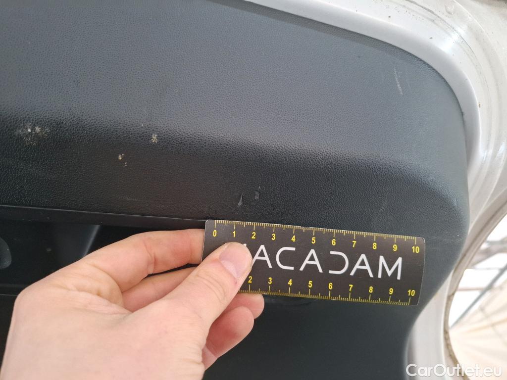  Citroen  C3  Shine Business 1.2 PureTech 110CV BVM6 E6d #12